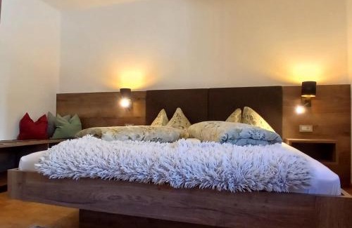 Valle San Silvestro Apartment | Oceanfront Apartment Lazzeri – Guest Rated 9.4/10