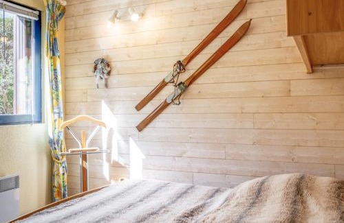 Les Bottieres Apartment | Cozy Apartment Le Bochate-8: Family-Friendly Stay Awaits