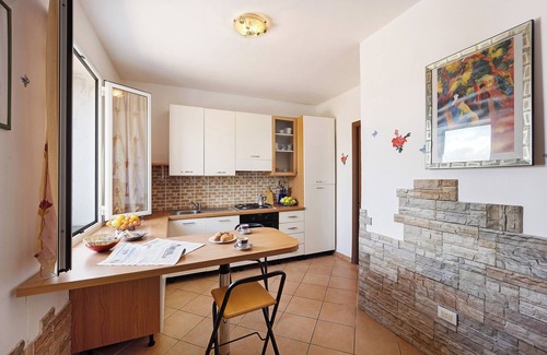 Torrazza Apartment | Pet-Friendly Retreat 'Le Mimose Bilo 4 Bis' with Pool & Views