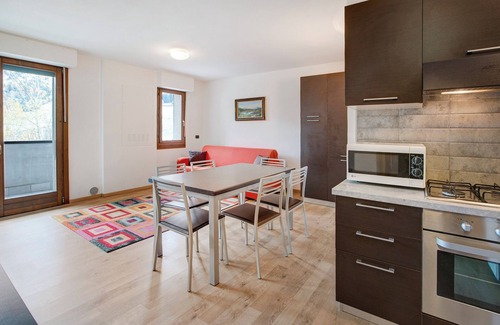 Valdisotto Apartment | Mountain View Apartment 'Le Sorgenti' with Shared Garden