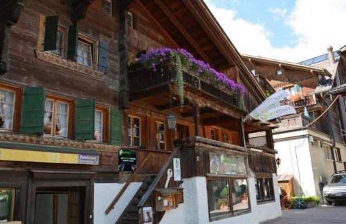 Zweisimmen Nr Gstaad Apartment | Explore Apartment Le Vieux Chalet: Child-Friendly Comfort