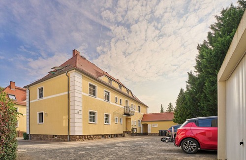 Gaschwitz Apartment | Pet-Friendly Apartment Leipzig South with Pool & Ocean Views