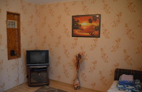 Bogdanikha Apartment | Budget-Friendly Apartment at Leninskiy Prospekt 155