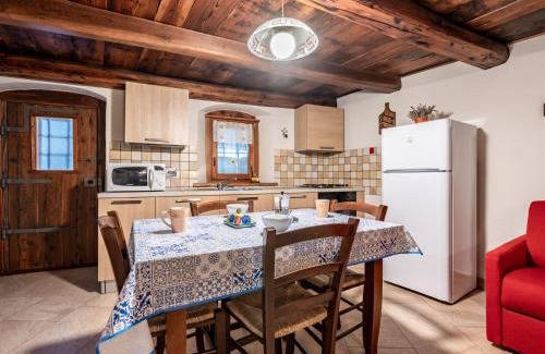 Cors Apartment | Family-Friendly Apartment Les Cors-1 with High Guest Ratings