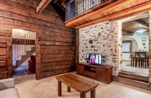 Cors Apartment | Family-Friendly Apartment Les Cors-2 with Top Guest Ratings