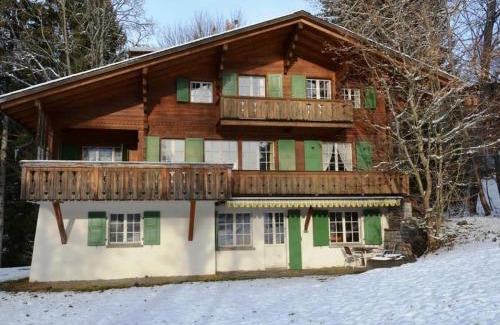 Zweisimmen Nr Gstaad Apartment | Family-Friendly Apartment Les Erables - Chalet Retreat