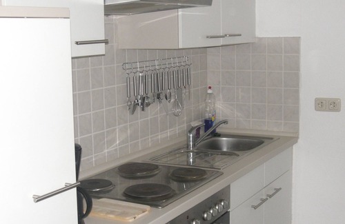 Bad Mingolsheim Apartment | Cozy Apartment "Leuker-Bad" - Top Rated Stay with Pool