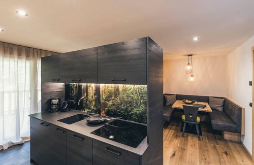 Casateia Apartment | Experience "Lichtung Woldererhof Waldluft" with Sauna & Views