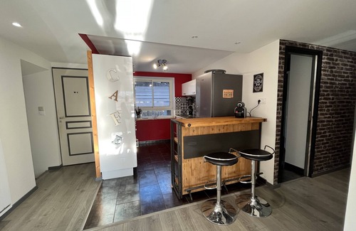 Barcelonnette Apartment | Family-Friendly Mountain View Apartment with Outdoor Access