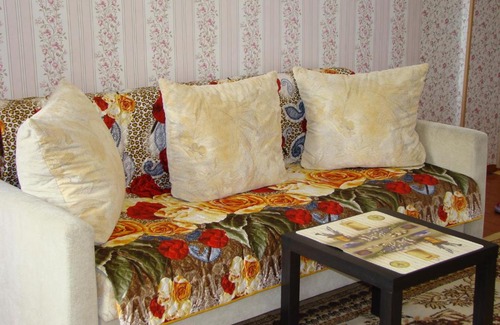 Kaliningrad Apartment | Comfortable Apartment-Like Home at Frunze with Breakfast