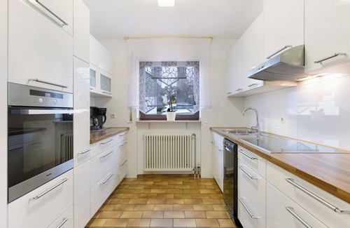 Muensingen Apartment | Elegant Apartment Lilie: 3 Bedrooms, Pet-Friendly Escape