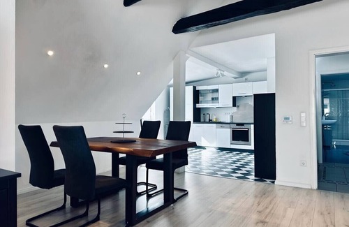 Nordhorn Apartment | Cozy Apartment Lindenallee II: Family & Pet Friendly Stay