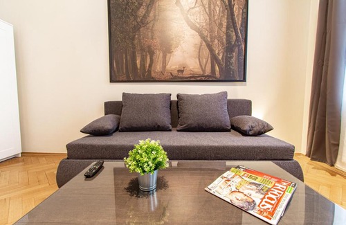 Neubau Apartment | Family-Friendly Apartment Lindengasse with Great Reviews