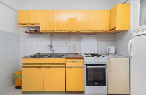 Primosten Apartment | Oceanfront Apartment Ljuba with Breakfast in Primosten