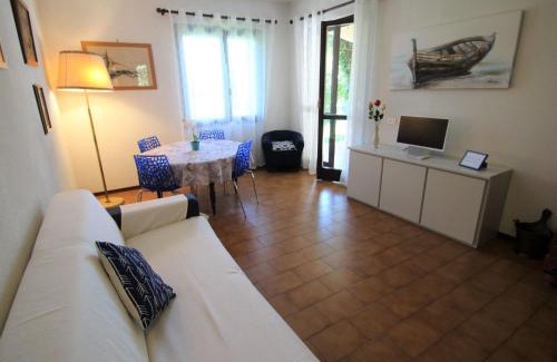 Belgirate Apartment | Cozy Oceanfront Apartment Lo Scoiattolo – Guest Rated 8/10