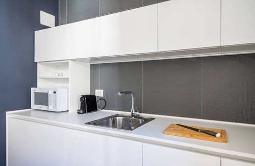 Oltretorrente Apartment | Inviting Officina7 Medium Apartment with Breakfast Included