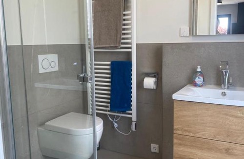 Dackenheim Apartment | Pet-Friendly Apartment Loch 10 - Rated 9.1/10 by Guests