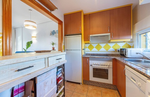 Vera Apartment | Apartment 'Lomas De Mar 3' with Mountain View, Wi-Fi and Air Conditioning