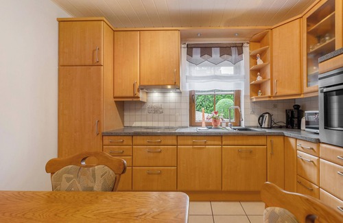 Blankenrath Apartment | Top-Rated Apartment 'Lora' with Terrace & Spa Amenities