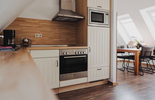 Baltrum Apartment | Apartment 'Lord Nelson' with Shared Terrace, Shared Garden and Wi-Fi