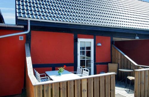 Akirkeby Apartment | Family-Friendly Apartment Lutz - 6km from the Sea in Bornholm