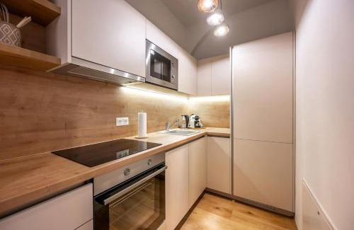 Leopoldstadt Apartment | Apartment Luxe - with Aircondition!