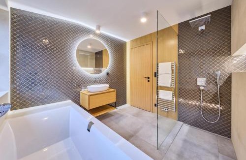 Pec pod Snezkou Apartment | Guest Rated 10/10: Apartment Máj-7 with Family & Pet Amenities