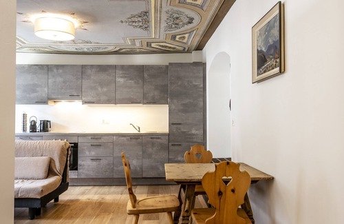 Mustair Apartment | Cozy Apartment Münsterhof with Pool and Spa Amenities