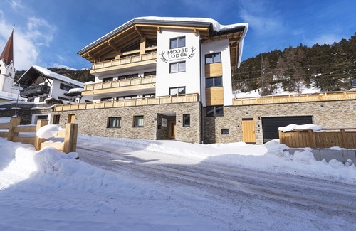 Sankt Anton am Arlberg Apartment | Top-Rated Apartment MOOSE for 6 at Moose Lodge