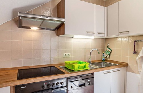 Gossersweiler Apartment | Cozy Apartment Moster - Perfect for Families & Well-Equipped