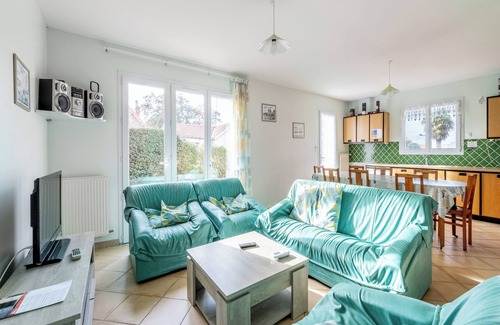 La Bernerie-en-Retz House | Apartment 'M 9964' with Private Garden