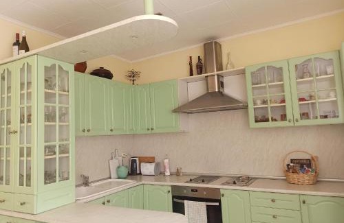 Teteven Apartment | Family-Friendly Apartment Maddie - Guest Rated 10/10