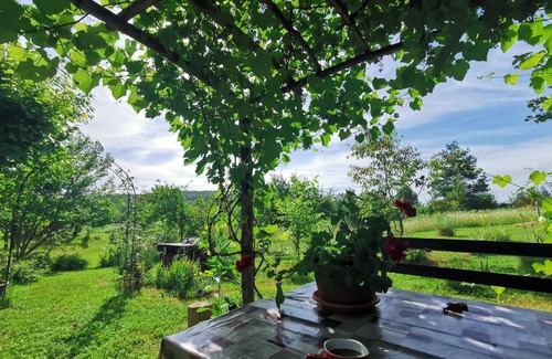Ostarski Stanovi Apartment | Child-Friendly Apartment Manda with Exceptional Guest Rating