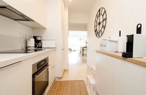 Urbanizacion Marbessa Apartment | Apartment Marbella 100m from Beach