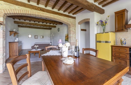 Radicondoli Apartment | Relaxing Apartment Marcigliana by the Pool in Radicondoli