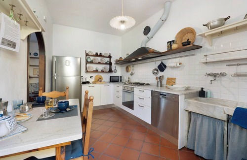 Moneglia Apartment | Apartment 'Marcone' with Sea View, Private Terrace and Wi-Fi