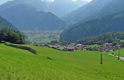 Hainzenberg Apartment | Apartment Margit (MHO783) in Mayrhofen - 5 persons, 1 bedrooms