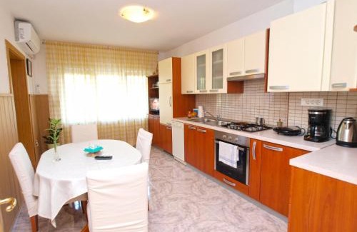 Valbandon Apartment | Exceptional Apartment Marija 1389 - Child Friendly Retreat