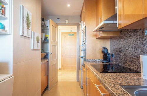 Castillo de Sabinillas Apartment | Sea View Apartment "Marina Castillo 334 Duquesa" with Pool
