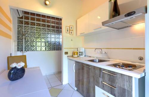 Marceljani Apartment | Cozy Apartment Mariza-2: Pet Friendly with Pool Access