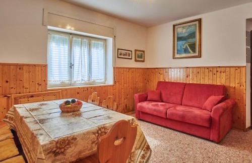 Gera Lario Apartment | Pet-Friendly Oceanfront Retreat at Apartment Marta - GLA161