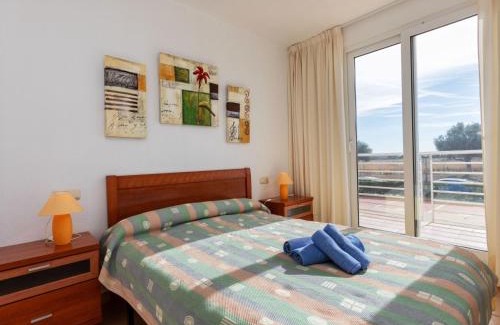 San Jorge Apartment | Family-Friendly Apartment Mateo with Pool Access