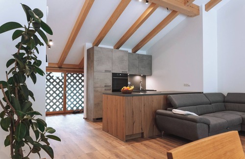 Lana Apartment | Exclusive Matscherhof Elderflower Apartment with Mountain Views