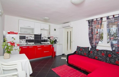 Marusici Apartment | Guest Rated 10/10: Apartment Maya 1 - Child Friendly Escape
