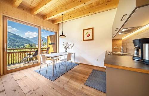 San Pancrazio Apartment | Mountain View Apartment 'Mayrhof' with Balcony & Spa