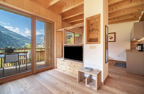 San Pancrazio Apartment | Mountain View Apartment 'Mayrhof' with Balcony & Spa
