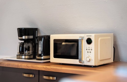 Groß Wokern Apartment | Inviting Apartment "McIntosh" with Private Garden & Wi-Fi