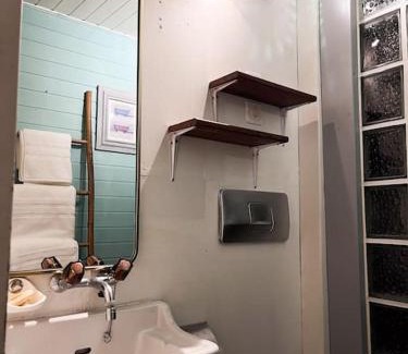 Geneva Old Town Apartment | Discover Apartment Mediteraneo in Geneva's Historic Old Town