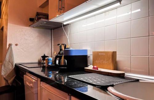 Geneva Old Town Apartment | Discover Apartment Mediteraneo in Geneva's Historic Old Town