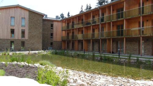 Spindleruv Mlyn Apartment | Exceptional Apartment Medvědín 92: Pet-Friendly Retreat